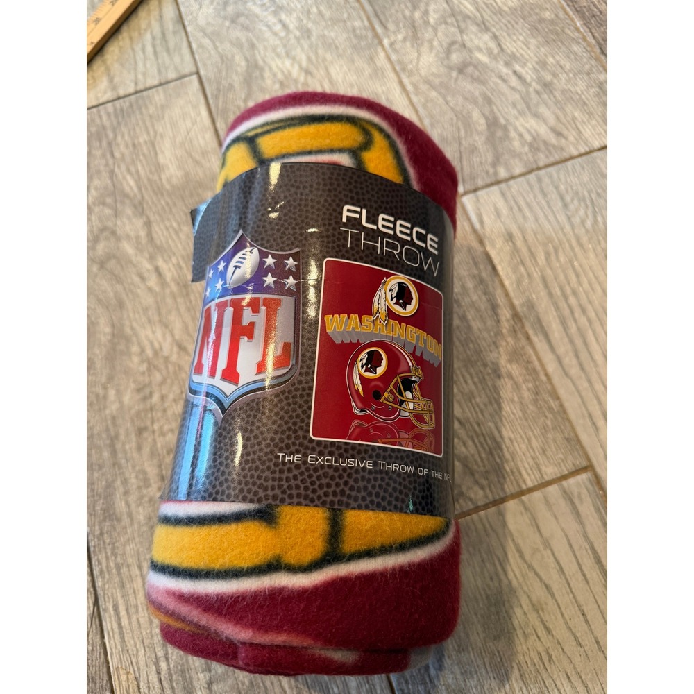 Washington Redskins Vintage Logo NFL Blanket NWT Northwest Fleece Throw 50x60